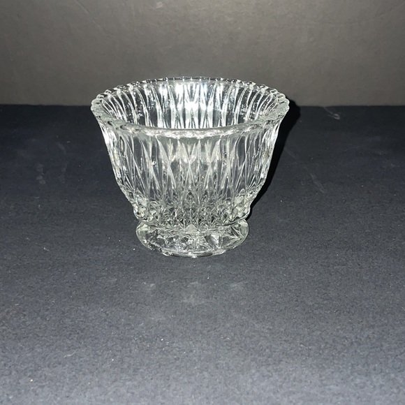 Crystal Glass Candle Holder Small Bowl Vintage Glassware - Picture 2 of 5